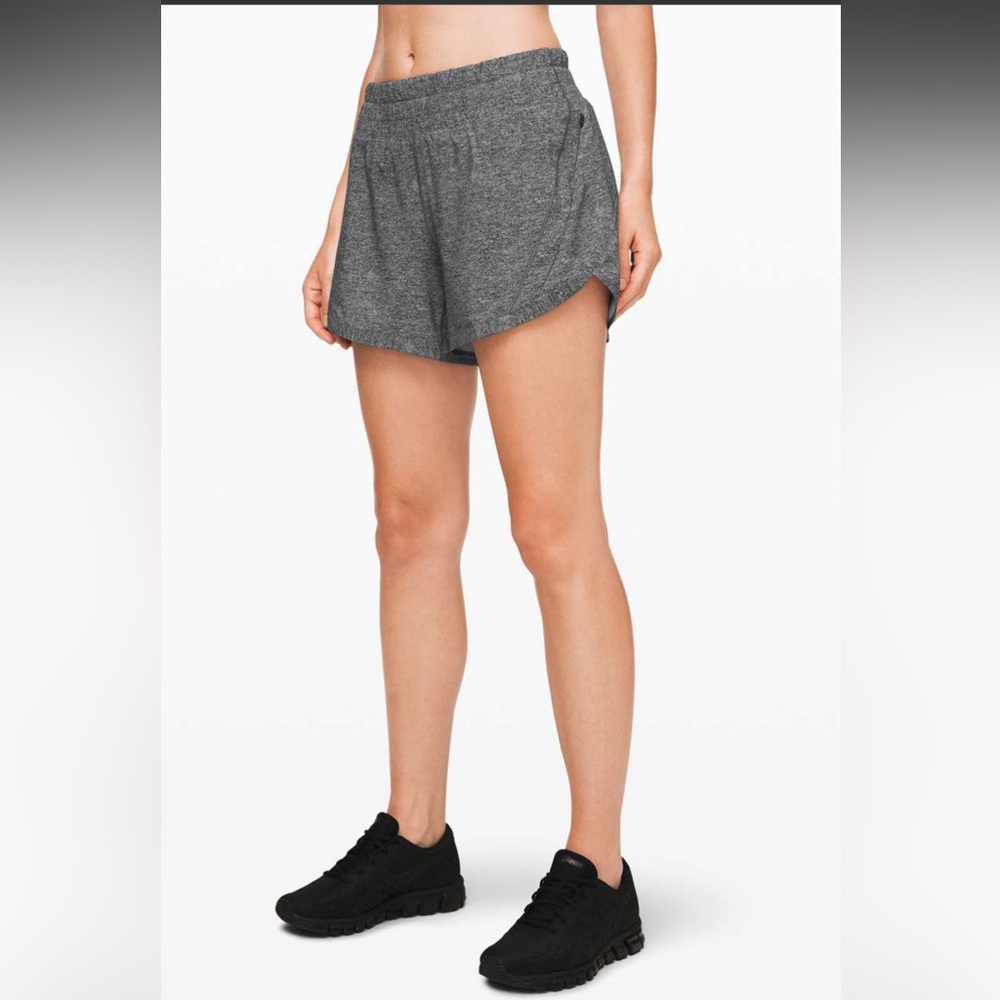 NWT!🍋🍋Lululemon Track That Short 5”🍋🍋. Size 6. Color Heather Lux Multi Black.